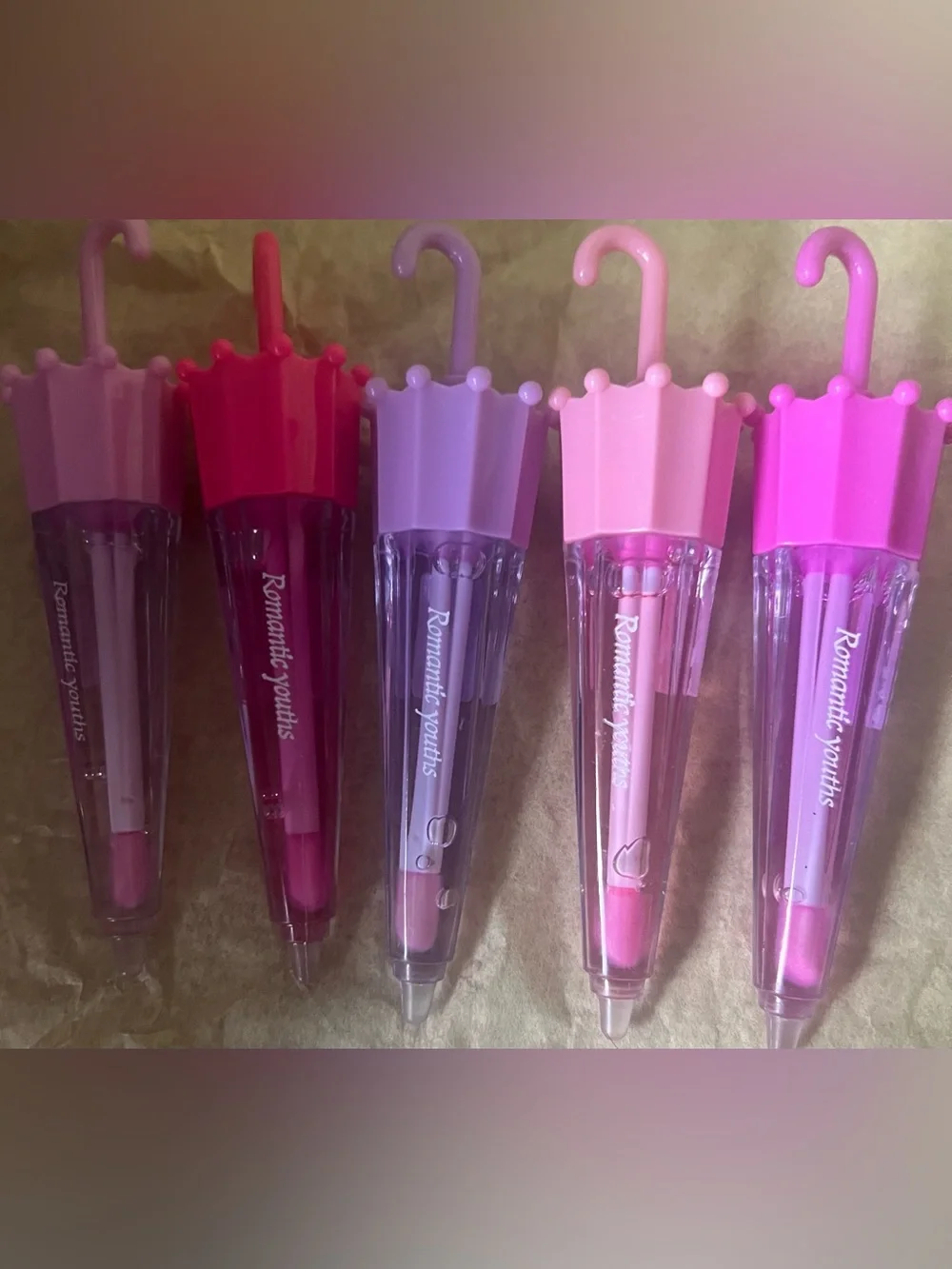 Lip Gloss in Umbrella ThemedAcademy Container